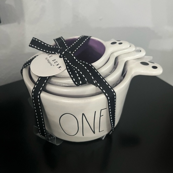 Rae Dunn Ghost set - Picture 2 of 4